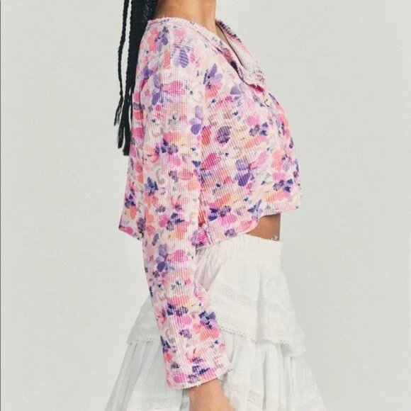 LoveShackFancy Ciel Floral Waffle Knit Button Cropped Cardigan- Heart Buttons, L - Picture 3 of 13